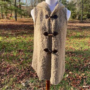 BLUE SAKS FIFTH AVENUE SWEATER VEST CARDIGAN HOOD TAN BLACK FUZZY TOGGLE SIZE M